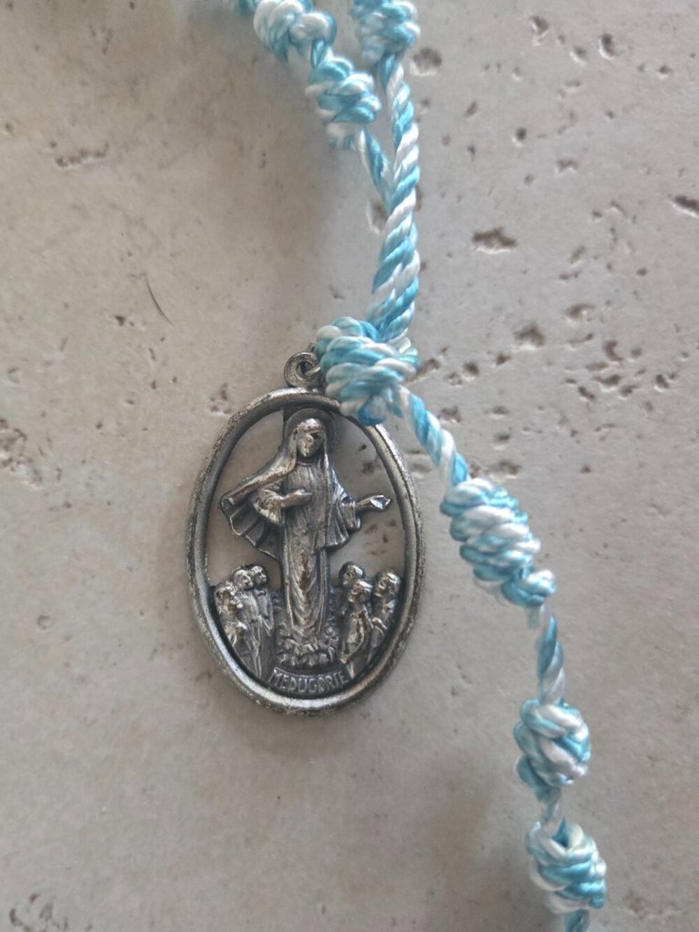 Hand Crafted Knot Rosary blue/white twine Medjugorje Medal (item 5) - Picture 2 of 5